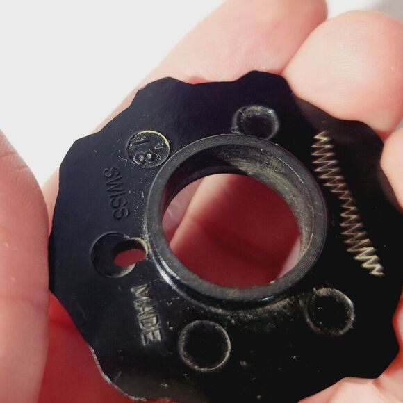 Elna Supermatic Sewing Machine Single Disc Stitch Pattern Cam #18 Vtg Swiss Made - Picture 3 of 4